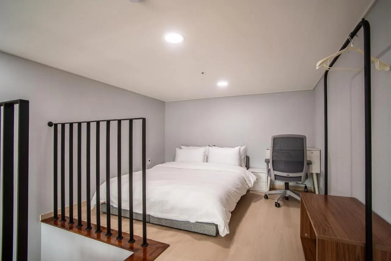 Jeju Central Park Residence Aparthotel